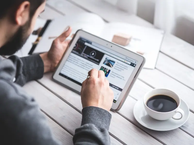 Yalla Go Online solutions to boost engagement with digital content on tablets